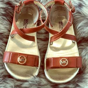 Mk sandals